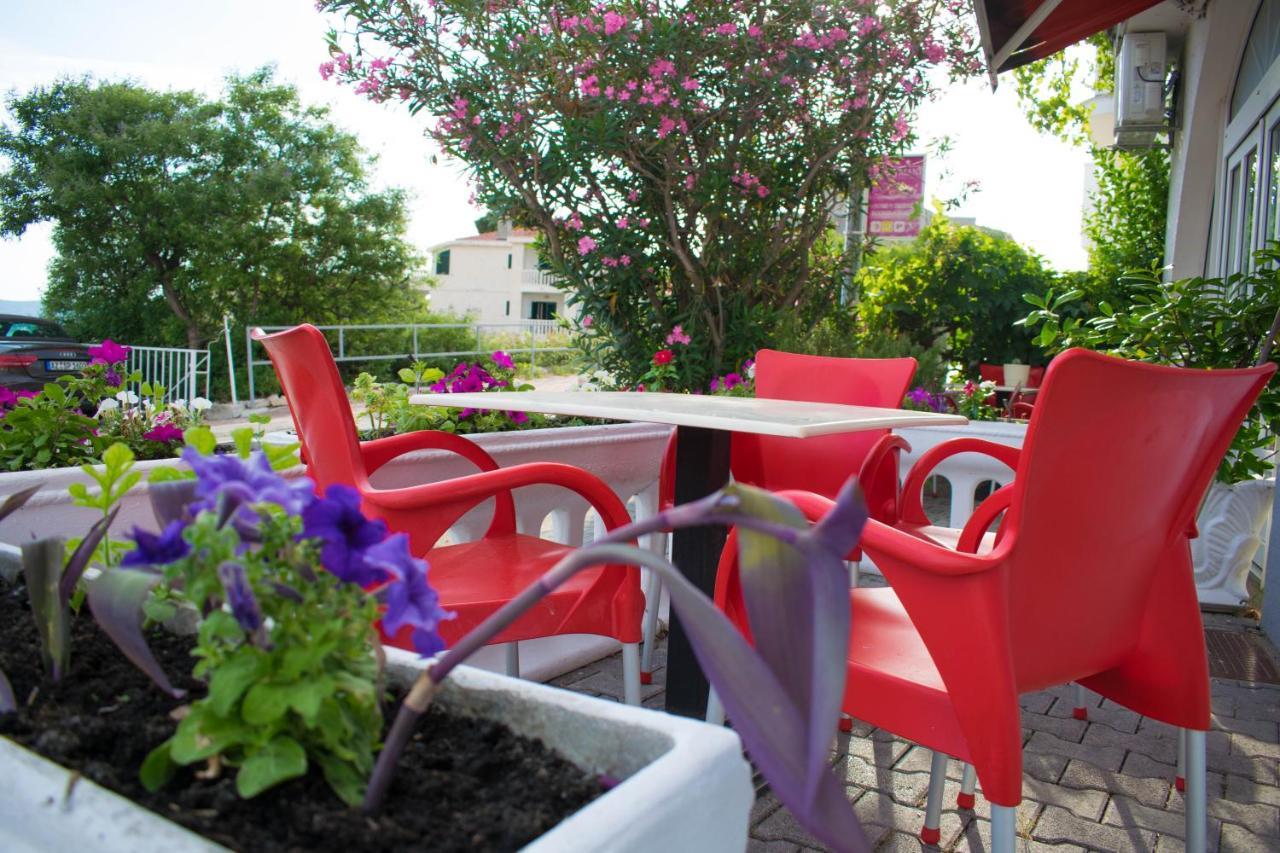 Apartments Manuela - Baška Voda Εξωτερικό φωτογραφία