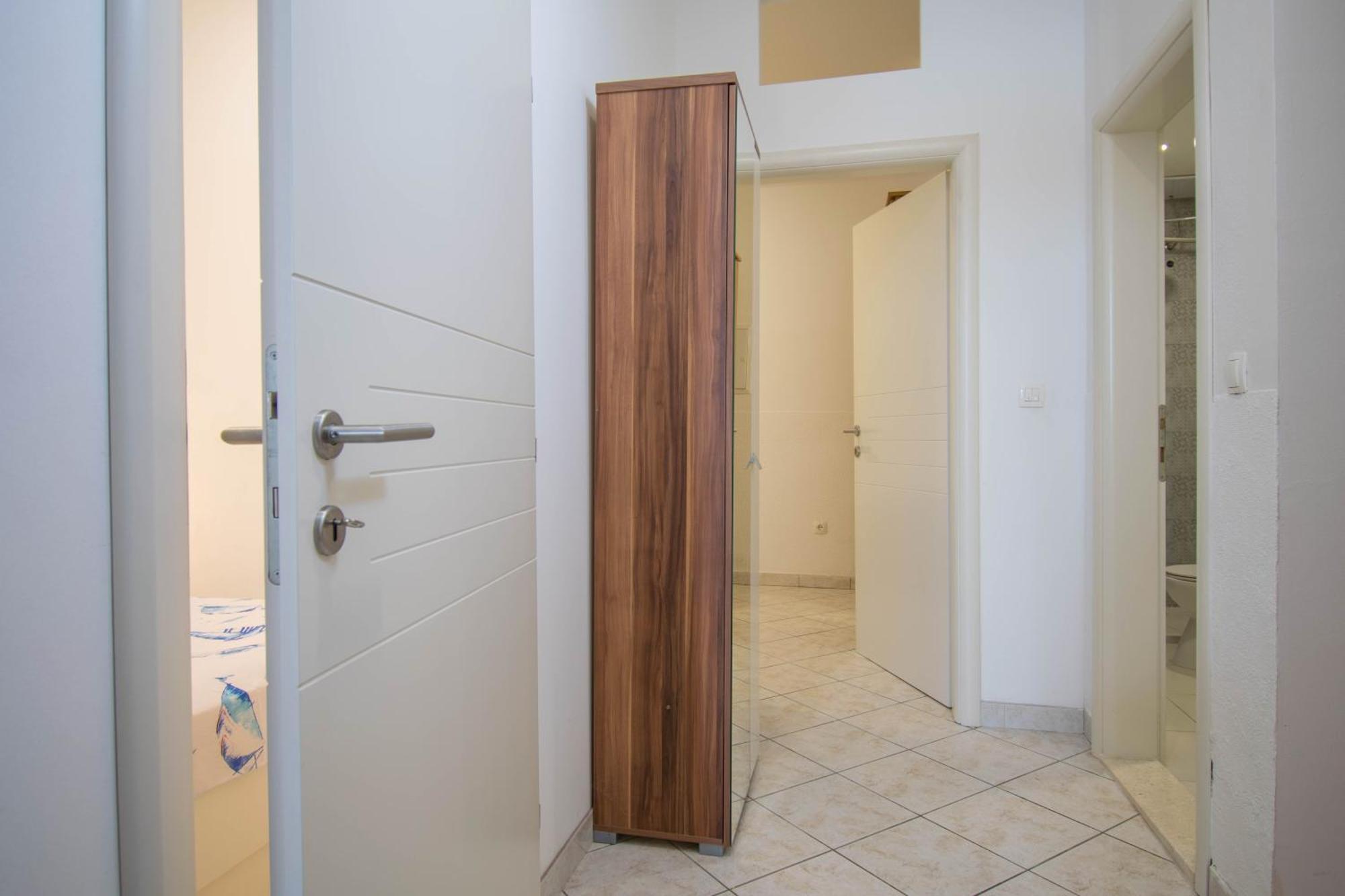 Apartments Manuela - Baška Voda Εξωτερικό φωτογραφία